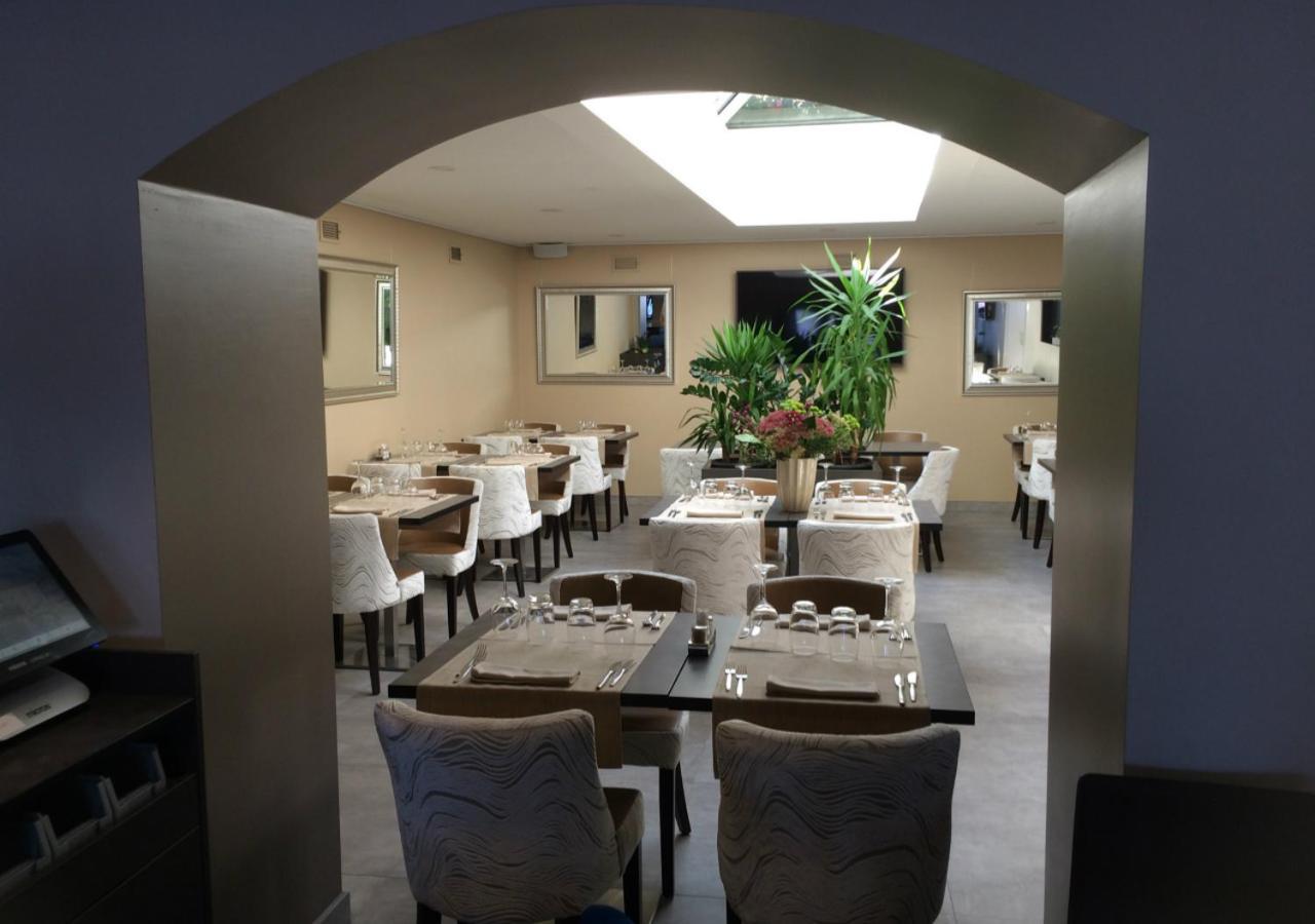 Hotel Le Rivage Saint-Gingolph Esterno foto